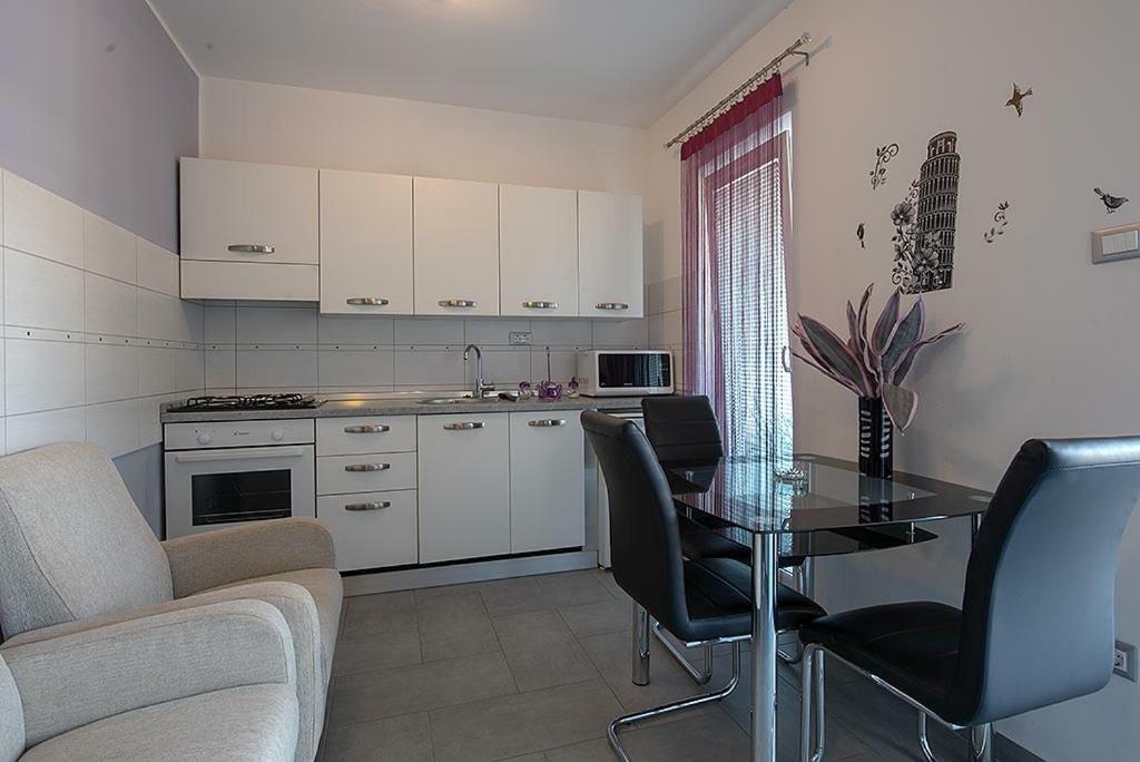 Lovely Family House Robi Hotel Rovinj Kültér fotó